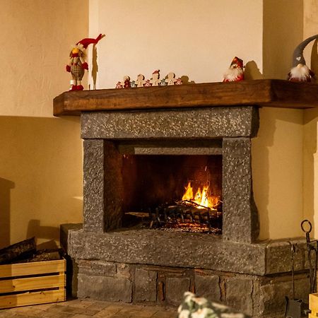 Matilde'S Chalet Etna Nature House นีโกโลซี ภายนอก รูปภาพ