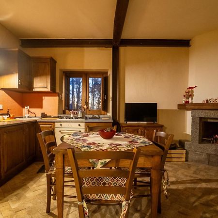 Matilde'S Chalet Etna Nature House นีโกโลซี ภายนอก รูปภาพ
