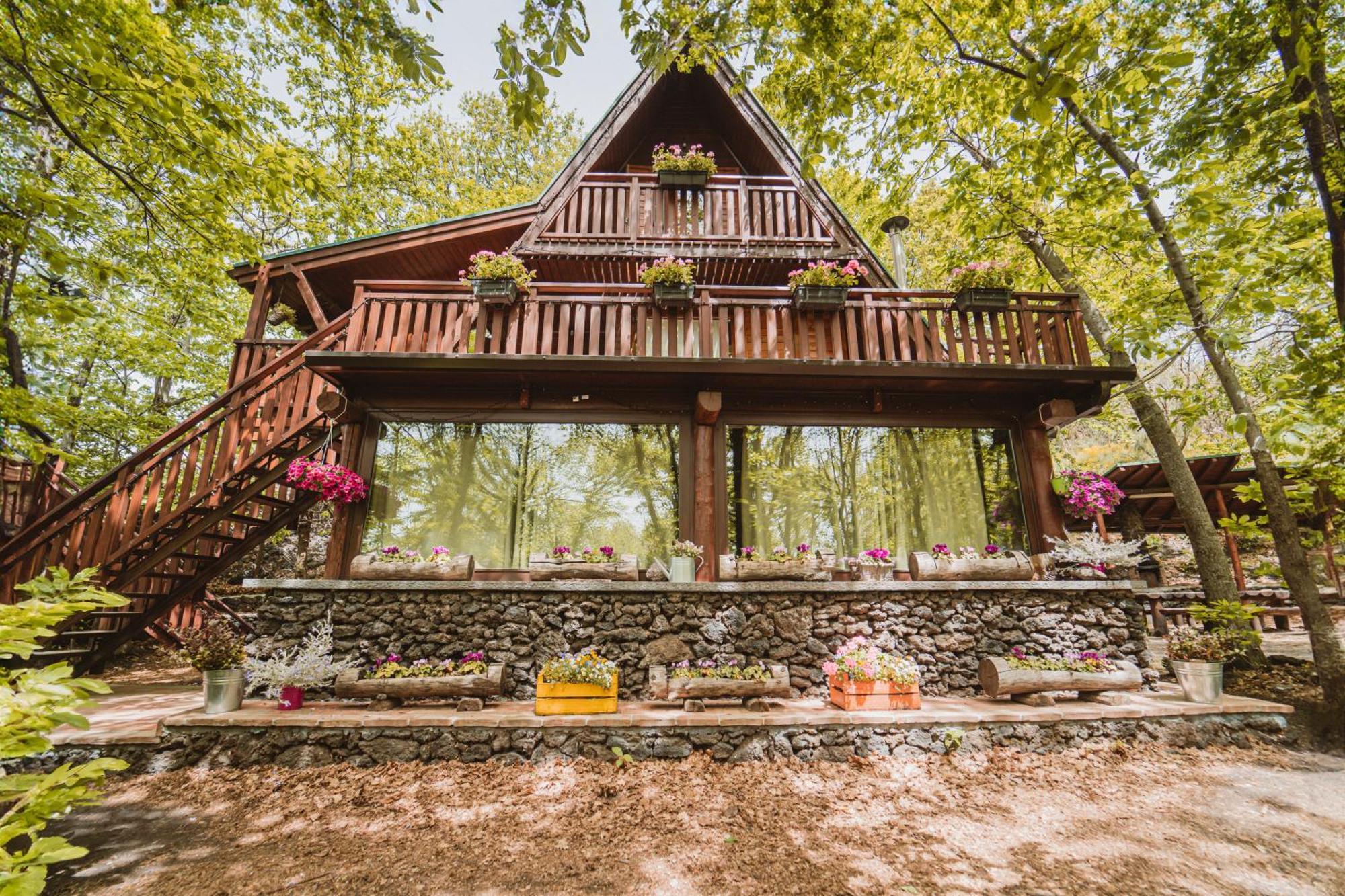 Matilde'S Chalet Etna Nature House นีโกโลซี ภายนอก รูปภาพ